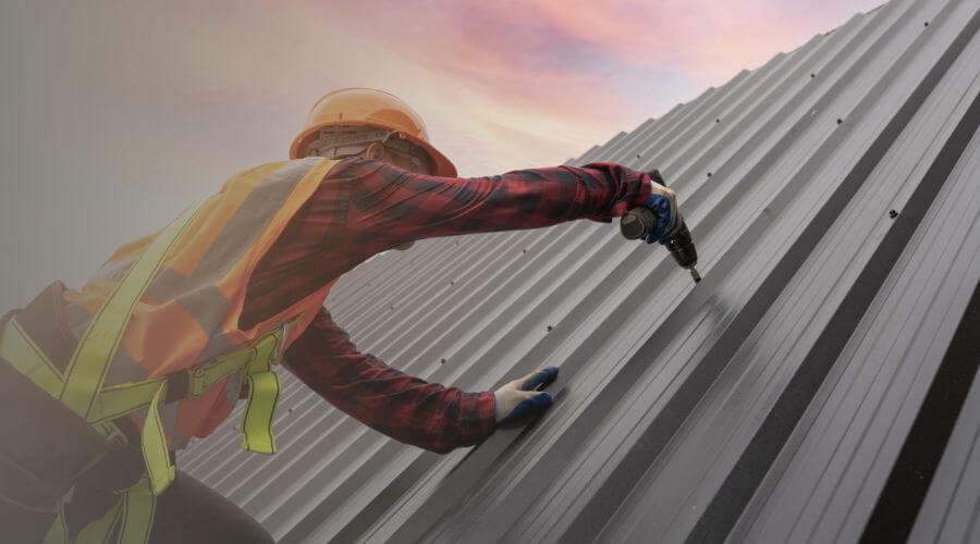 Professional gutter cleaning in Tall Timbers, MD